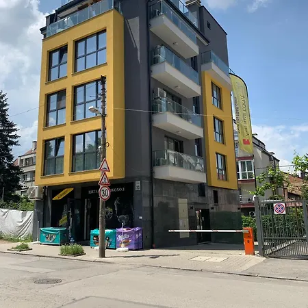 Apartment Kirmini *